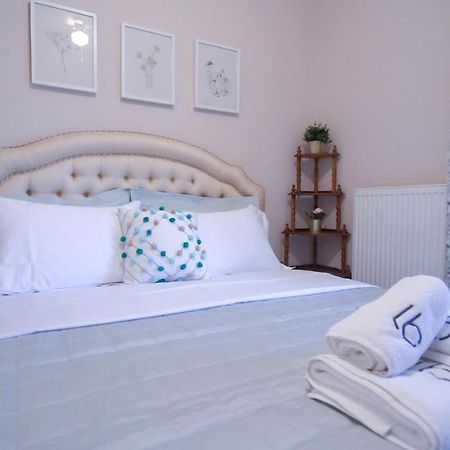 Thirtyfive Apartment Aridaía Luaran gambar